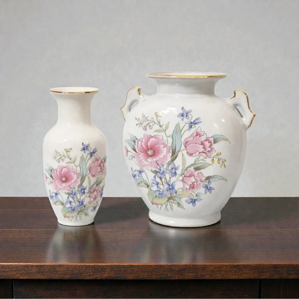 Vintage Japanese Fine‎ China Floral Vases Pair Gold Trim Mid Century Japan